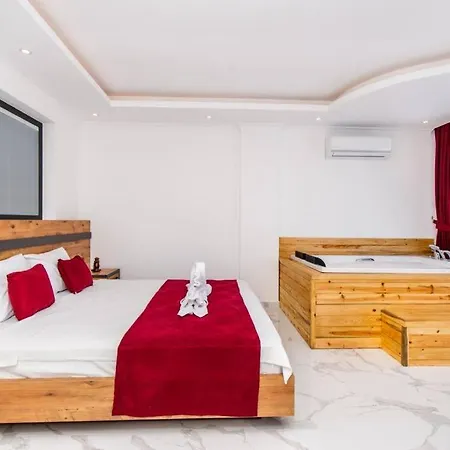 Hotel Light River / Kalkan